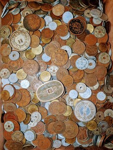 Ｆ初出し　１円スター　銀貨と未選別日本古錢3.28kg　各種銀貨　天保通宝　大量銅貨　竜銅貨