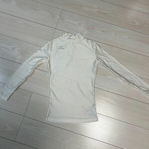 MIZUNO インナーシャツ　レディース　Mサイズ