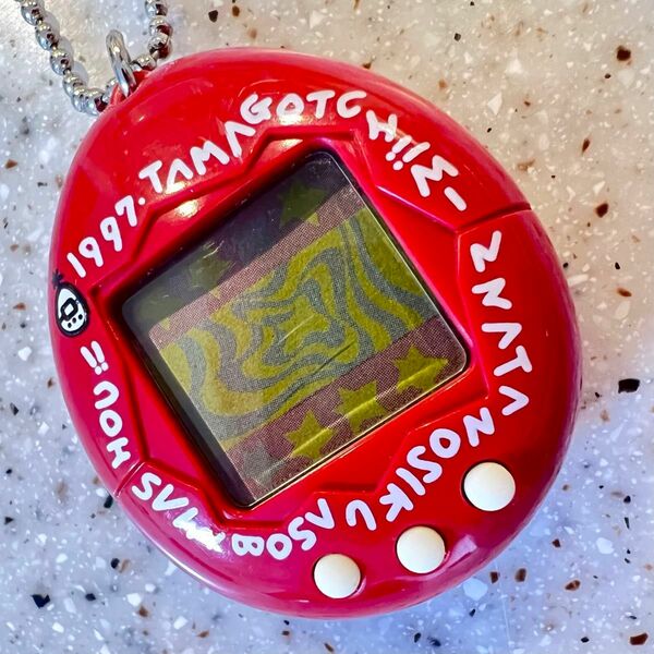 新種発見たまごっち 赤 レッド BANDAI バンダイ Tamagotchi たまごっち 育成ゲーム 携帯ゲーム