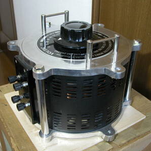 電圧調整器 横山電機製 型名B-30型(中古) 入力電圧200V、出力電圧0～260V 15A 容量３KVAの画像4
