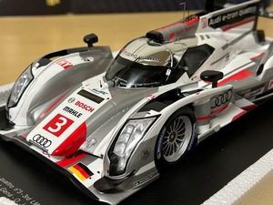 スパーク　1/18 Audi R18 e-tron quattro No.3 3rd Le Mans 2013 L.Di Grassi/M.Gene/O.Jarvis