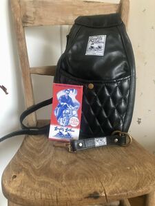  ラングリッツレザーズ(Langlitz Leathers)　パデッドワンショルダー&レザー Ｔストラップ 5.75インチ T-STRAP 5.75inch セットWESCO