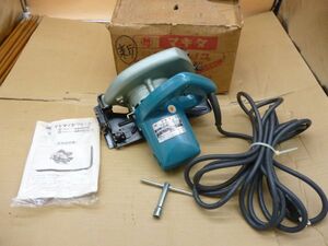 makita 7型マルノコ 5800NB-A　　デ493　　　送料無料 管ta　　24APR