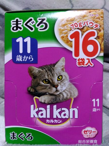 カルカン パウチ まぐろ 成猫用総合栄養食 11歳から 70g 16袋セット キャットフード シニア猫ちゃん