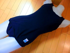 444■ヤマトヤ東レ推奨■トレーニング水着大きいLサイズ　紺色