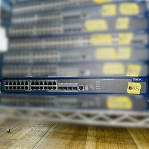 ●85【通電OK】H3C S5500-28C-EI Ethernet Switch ネットワーク インターネット 回線 通信機器 機材 拡張 イーサネット スイッチ ハブ