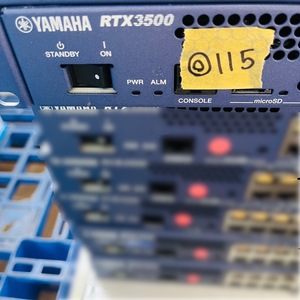 ◎115【通電OK】YAMAHA RTX3500 ギガアクセス VPN ルーター 中小規模 19インチラック 1Uサイズ 4ポート L2スイッチングハブ ヤマハ