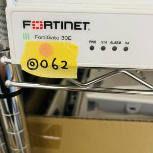 ◎062【通電OK】Fortinet FortiGate 30E FG-30E ファイアウォール FW セキュア SD-WAN SOCプロセッサ フォーティネット フォーティゲート