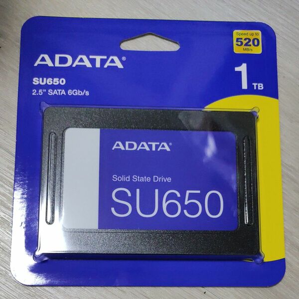 ADATA ASU650SS-1TT-R