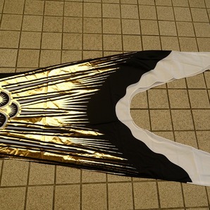 鯉のぼり 鯉幟 8m カネボウナイロン使用 京友禅鯉ゴールド金太郎付 H401の画像7