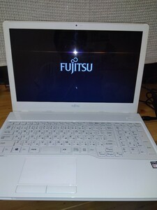 FUJITSU●ノートパソコン●ジャンク●15.6