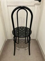 【USED】POST MODERN)The Chair with a cool impression made of iron bentwood_画像5