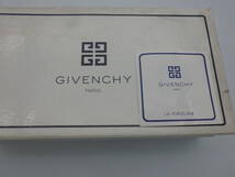 05■■　新品！GIVENGHY(ジバンシー）ペアカップ＆ソーサー（日本製）■■_画像9