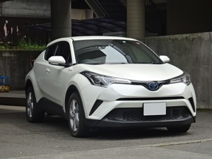 トヨタ C-HR ハイブリッド S　ワンオーナー極上車 39950km 2018年式　修復歴なし　車検来年3月