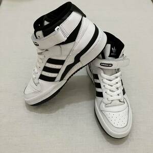 新品 極美品 Adidas アディダス FORUM MID ホワイト ブラック 白 黒 レディース lady's women's 23.5 靴 くつ シューズ ハイカット black