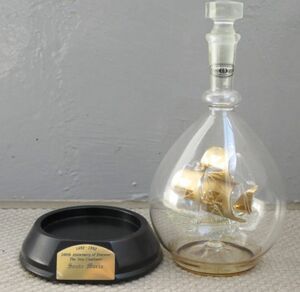 デキャンタ　サンタマリア号　ボトルシップ　500年記念　スペイン　ガラス細工　ヨット