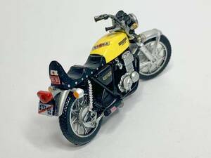 1/43( modified ) Yoshimura ism HONDA CB400 FOUR wrinkle handle 3 step seat for display extra tire (ADVAN) attaching 