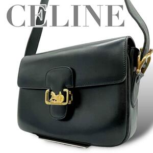 入手困難 CELINE セリーヌ 馬車金具 ショルダーバッグ ボックスカーフB3