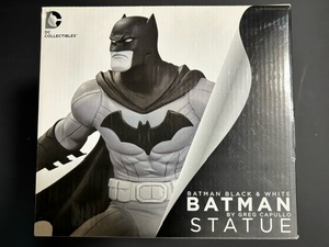 ★DC COLLECTIBLES★BATMAN BLACK&WHITE★BATMAN STATUE★GREG CAPULLO★ 