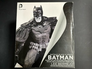 ★DC COLLECTIBLES★BATMAN BLACK&WHITE★BATMAN★LEE BERMEJO★SECOND EDITION★STATUE★