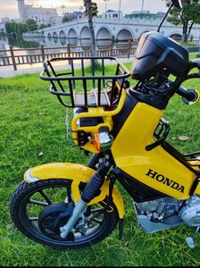 クロスカブ　フロント　バスケット　カゴ　キャリア　CC50　CC110