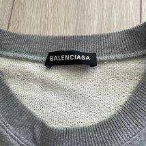 美中古　バレンシアガ　キャンペーン　スウェット　プルオーバー　グレー　サイズ　L バックロゴ　BALENCIAGA_画像3