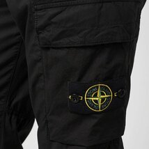 送料無料 20 STONE ISLAND ストーンアイランド 801531303 A0029 ブラック カーゴパンツ size 33_画像7