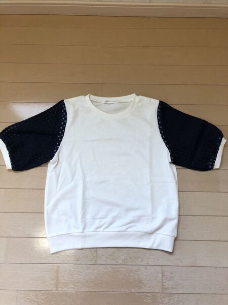 紙タグあり 美品LOWRYS FARM ローリーズ ファーム 袖オーガンジーチェックTシャツ フリーサイズ