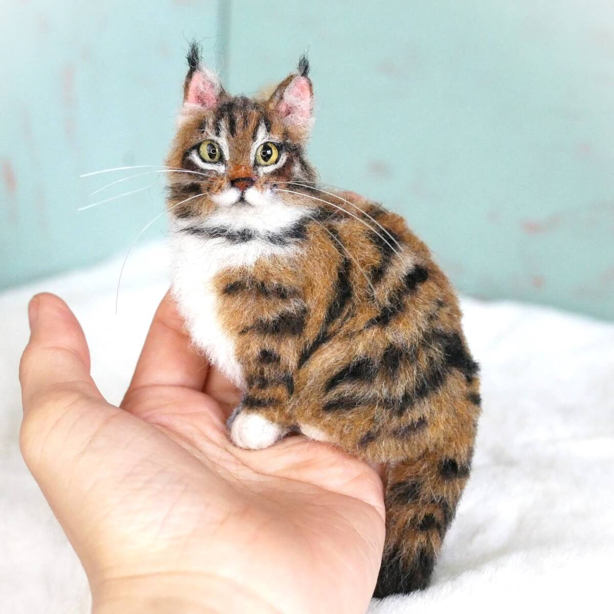 ◆ Broche de chat en feutre de laine de chat maltais de Malte Miniature Maine Coon faite à la main, jouet, jeu, jouet en peluche, Feutre de laine