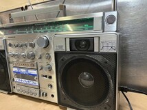 ○ SANYO サンヨー 大型ラジカセ MR-X920 compo in 1sx 2BAND ステレオカセットレコーダー 通電ラジオ受信確認 ジャンク扱い品 ③_画像4