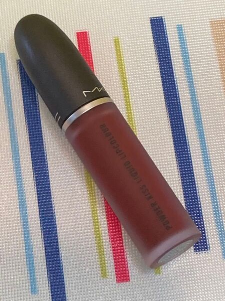 未使用 ★☆ MAC パウダーキス メルローボウ(リキッドリップカラー)