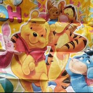 ディズニーレジャーシート プーさん Pooh ピグレット アニメ 遠足 お祭り かわいい 海水浴 キャンプ パレード 旅行 プール