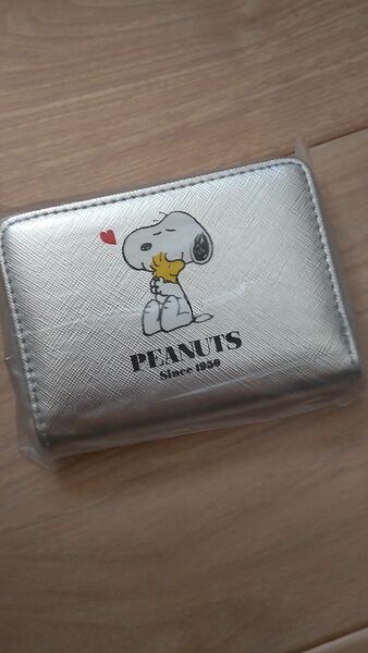 新品 スヌーピー じゃばらミニ財布 推し活にも使える steady ステディ 付録 PEANUTS シルバー かわいい おしゃれ 