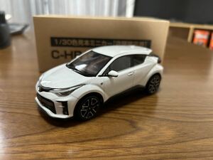 1/30 トヨタ 新型C-HR GRスポーツ CHR 非売品 カラーサンプル ホワイトパールクリスタルシャイン