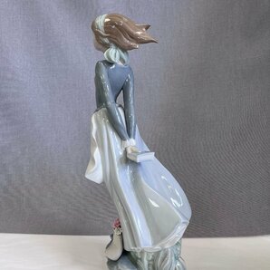 ［道］LLADRO リヤドロ 『海のそよ風』フィギュリン 陶器人形の画像4