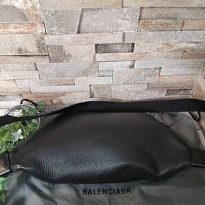 1円【至高の逸品 入手困難】BALENCIAGA バレンシアガ ボディバッグ ウエストポーチ ショルダーバッグ ブラック 黒 エクスプローラー レザーの画像4