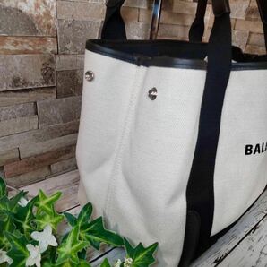 1円 【ほぼ未使用！ 現行ロゴ】BALENCIAGA バレンシアガ カバス トートバッグ ハンドバッグ レザー ポーチ付き 1スタの画像3