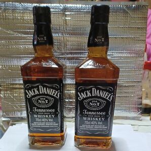 ジャックダニエルオールドウイスキー No7.,.700ml40度。２本セットです。美品だとは思います。 JACK DANIEL 