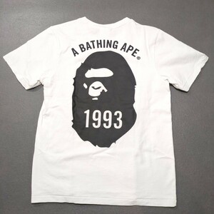 アベイシングエイプ　A BATHING APE　ロゴプリント　 Tシャツ　ロゴ　プリント　Woman 半袖　Sサイズ　レディース