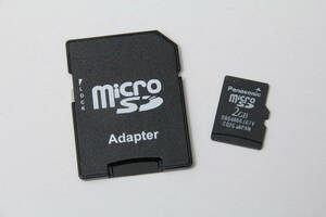 2 ГБ карты MicroSD Panasonic ● С адаптером