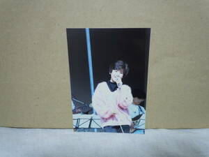 【当時品/現品のみ】岡田有希子/生写真①/東武動物公園ハッピーオンステージ/昭和60年