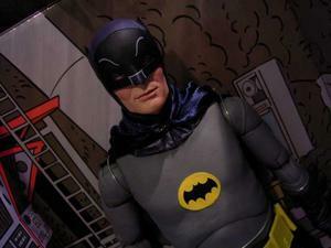 * 1966 ADAM WEST as BATMAN ACTION FIGURE :a dam * waist version 1966 year Batman figure unused * collection adjustment 