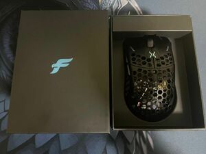 finalmouse ultralightX Lion(Mサイズ）