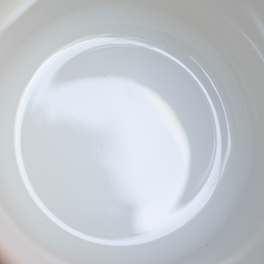 おすすめ! オールド パイレックス カッパーフィリグリー テーブルウェア マグ カップ２個 耐熱 ミルクガラス コーヒー ココア ビンテージの画像5