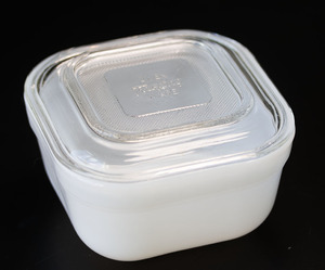 ミント！ ファイヤーキング リフリジレーター 保存容器 1950年代 耐熱 ミルクガラス ボウル 菓子器 砂糖 調味料入れ ビンテージ