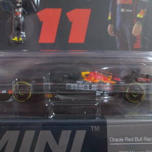 MINI-GT 1/64 レッドブルホンダ RB18 2022 モナコGP 優勝 セルジオ・ペレス フィギュア付【新品】の画像2