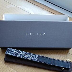 CELINE 箱入り　扇子