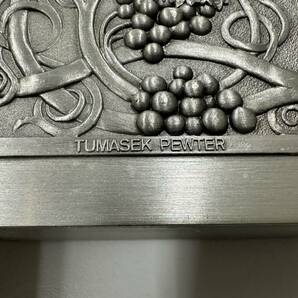 ★美品★TUMASEK PEWTER スキットル ウイスキーボトル 口径（内径）1㎝ 高さ13.7㎝(蓋閉時）横幅7.5㎝ 錫製? の画像3