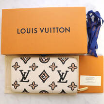 LOUIS VUITTON ルイヴィトン M80676 モノグラム　アニマル　ワイルドアットハート　 2021秋　ジッピーウォレット　長財布　_画像10