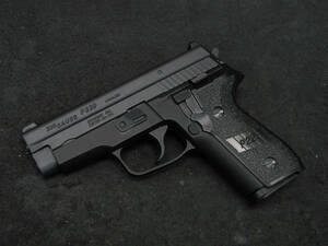  WE SIG P229 リアル刻印、塗装。